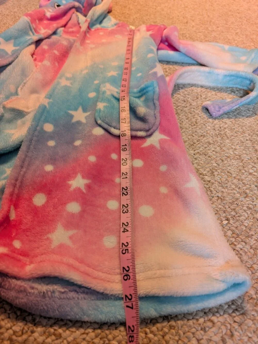 Unicorn robe and slippers size 4-5. Pink blue stars
